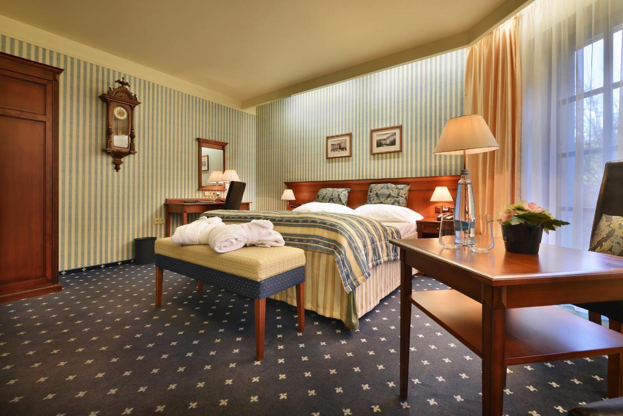 Отель Hotel Morris Relax & Wellness 4*