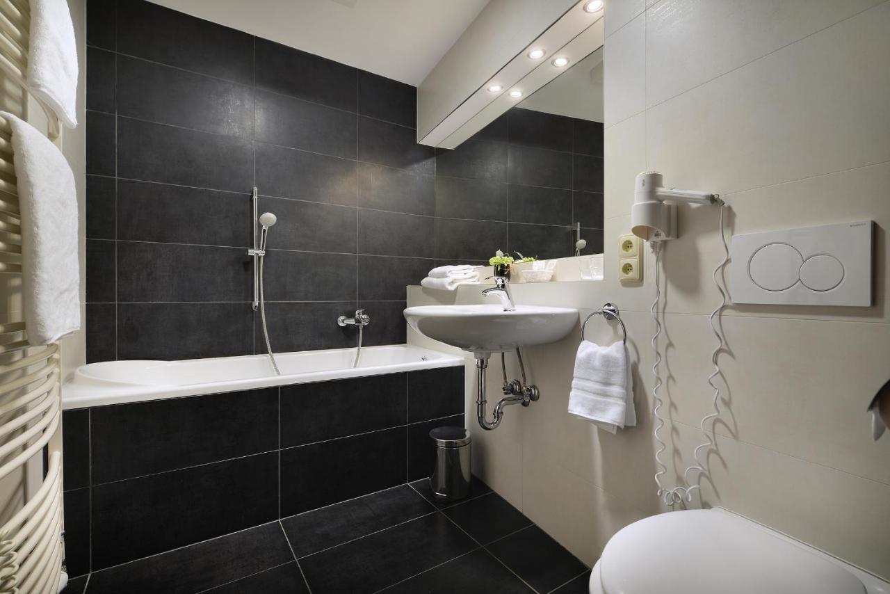 Hotel Morris Relax & Wellness Отель 4*