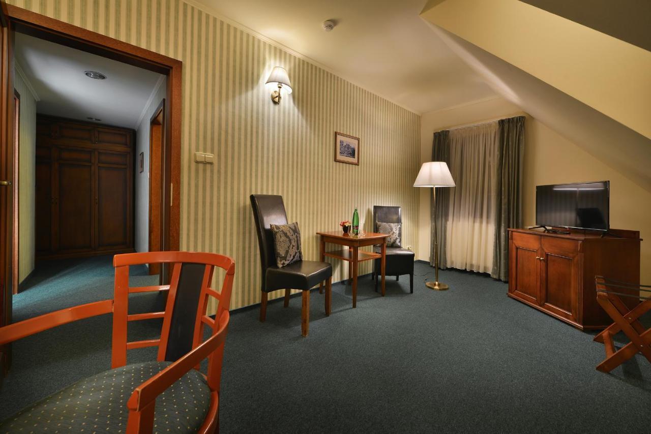 Отель Hotel Morris Relax & Wellness