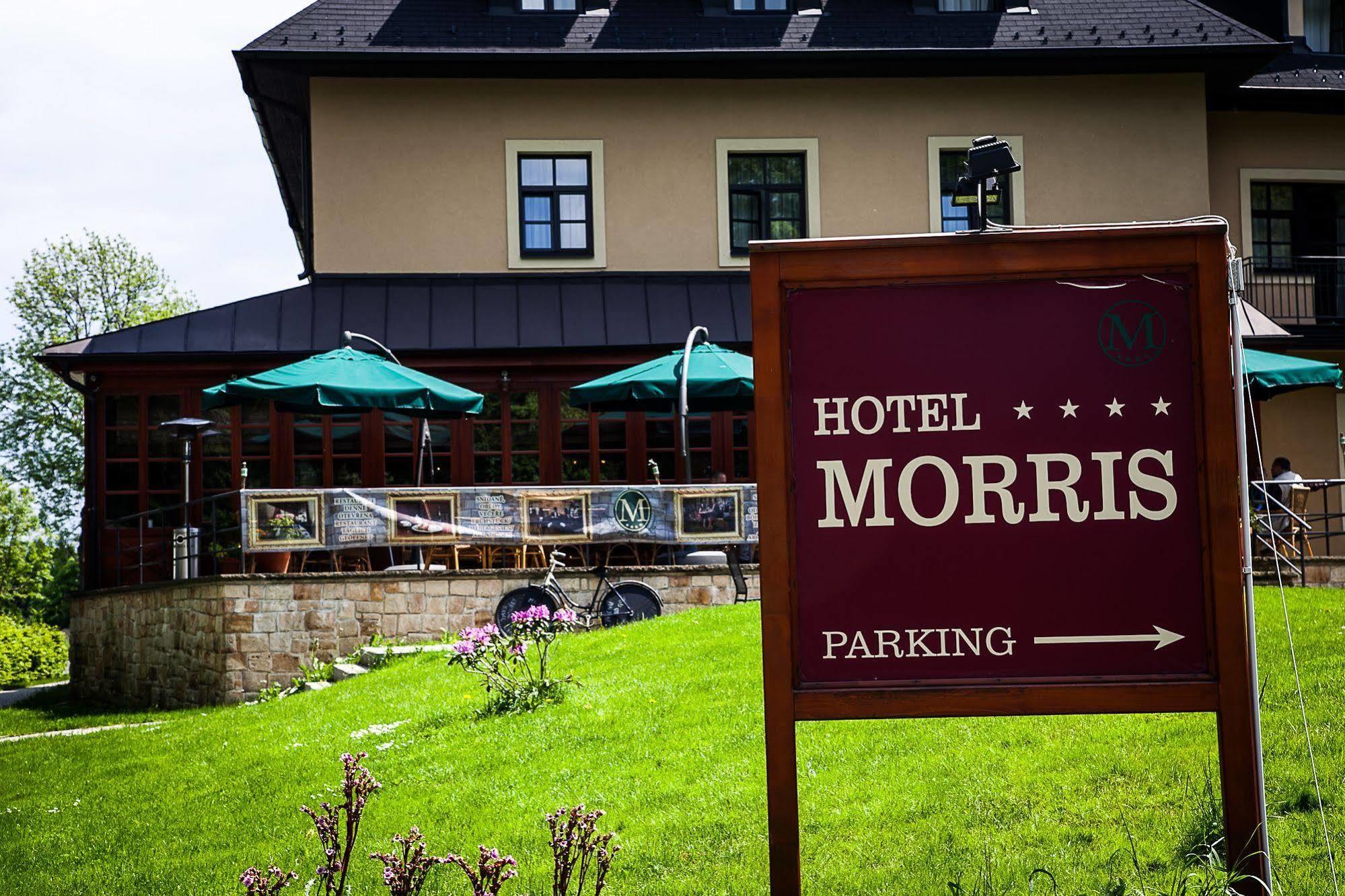 Hotel Morris Relax & Wellness Отель 4*